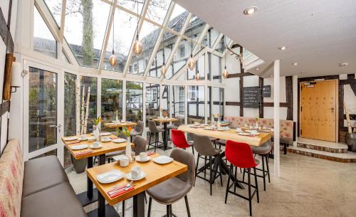 Restaurante, Malerwinkel Hotel in Bergisch Gladbach