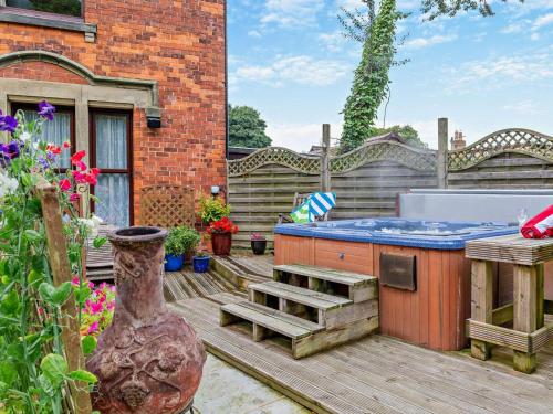 Iekārtas, 2 Bed in Morpeth oc-cn194 in Widdrington