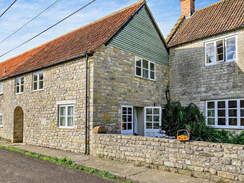 Iekārtas, 1 Bed in Yeovil oc-poloc in Vestkamela