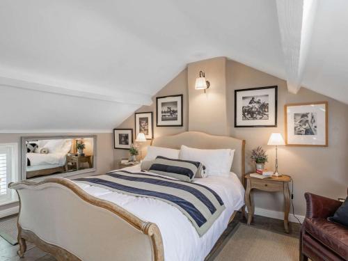Iekārtas, 1 Bed in York oc-79105 in Normanbija