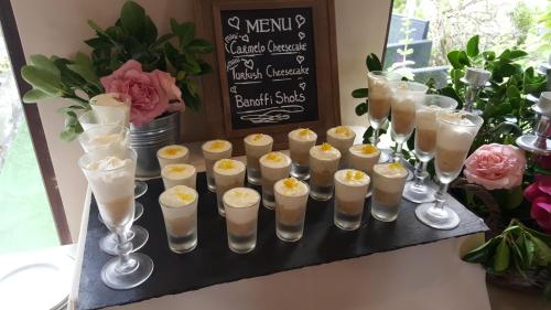 Bankett-terem, Inisheer Hotel (Óstán Inis Oírr) (Inisheer Hotel (Ostan Inis Oirr)) in Inis Mor