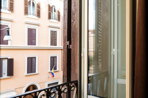 LaHouse Rome - image 8