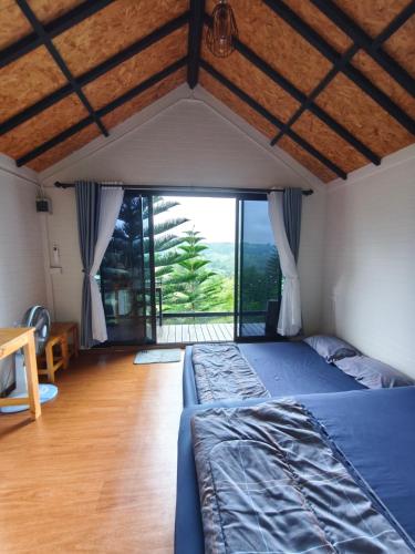 บ้านพัก เย็นเย็นแคมป์ปิ้ง อิน เขาค้อ - Khao Kho