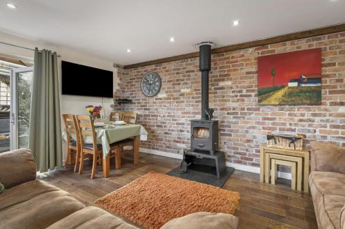 Viesnīcas āriene, Ffynnonlwyd Cottage - rural holiday cottage with hot tub in Llangynin