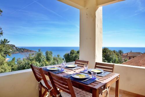 Appartement et terrasse vue mer - Les Clés de L Estérel