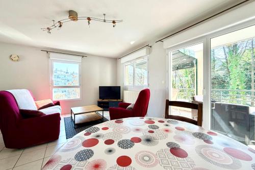 Comfortable T3 at the foot of the Castle of Chambéry!