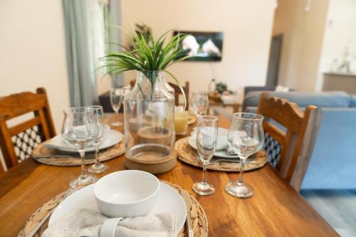 Facilities, Almond Tree Villa Beach Hideaway with Jacuzzi in Corinth