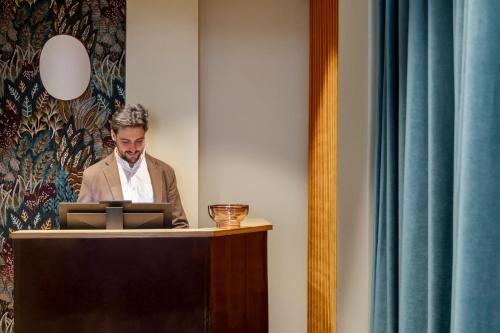Barberini Retreat - image 7