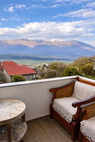 Балкон/терраса, Lengo Guest House in Гжирокастер