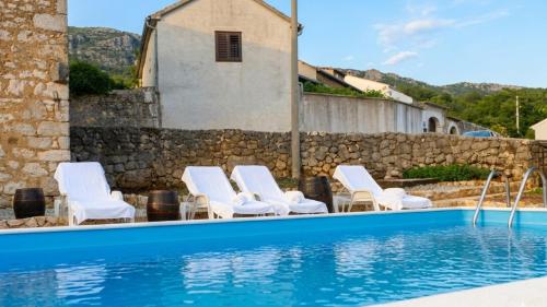 Swimming pool, Holiday home Katarina with pool by Villas Guide in Grizane
