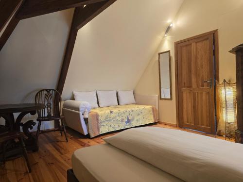 Apartment in a Chateau with Park in Trédaniel