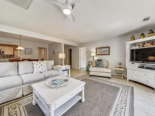 680 Queens Grant - image 7