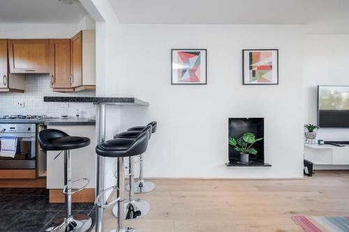 Spacious 2bed in top location Holland Park-N Hill - image 11