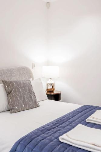 Spacious modern 2bed2.5bath in Pimlico-Victoria - image 20