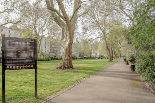 Spacious modern 2bed2.5bath in Pimlico-Victoria - image 16