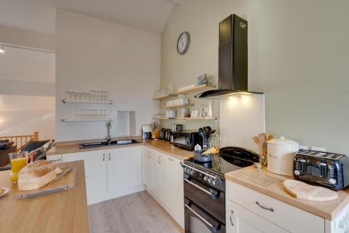 Létesítmények, 5 Bed in Muker oc-ds1056 in Muker