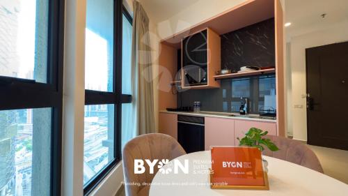 Paxtonz Premium Suites Petaling Jaya by BYON in One Utama / Damansara