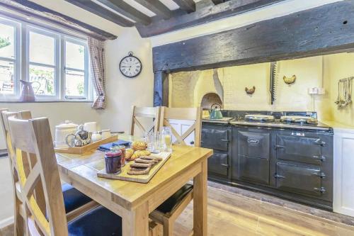 Létesítmények, 4 Bed in Honiton oc-o32661 in Wick