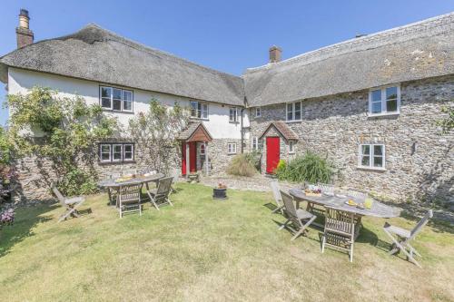 Létesítmények, 4 Bed in Honiton oc-o32661 in Wick