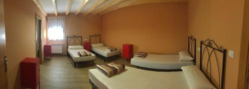 Albergue La Perala in Vallecillo