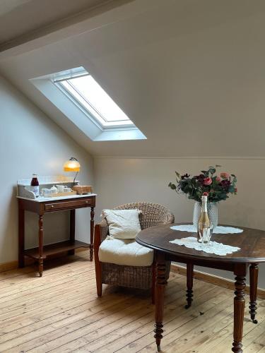 Facilities, A la terre ferme in Le Couret-Fariaux