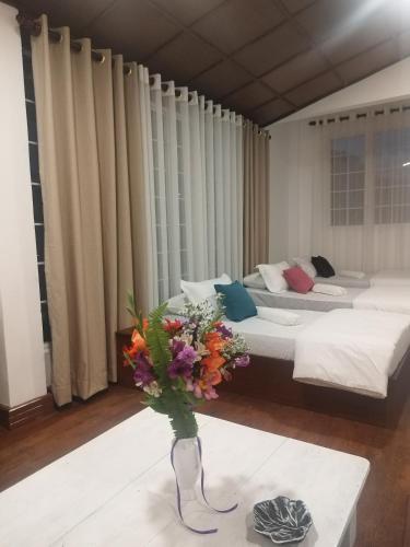 Star Gate Hostel in 누와라 엘리야
