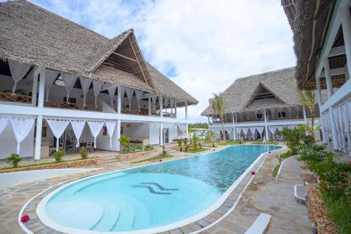 Stylish 2-Bedroom Air-Con Villa with Heated Pool in Watamu
