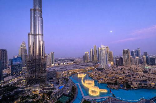 Direct Burj Khalifa View I Minutes Walk to Dubai Mall I Stunning Fountain Views I One Lux Stay Grande Signature Residence, Dubai