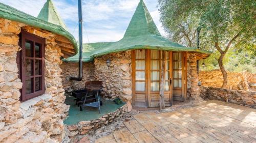 設施, Casa de Piedra La Laguna de Tiscar Puente Genil by Ruralidays in 普恩特格尼爾