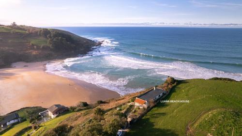 Luaña Beach House, Cóbreces