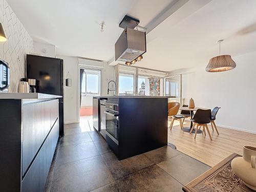 Spacious and quiet apartment near Paris in Bagnolet