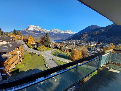 Beautiful 2 rooms of 44 m2 chalet atmosphere