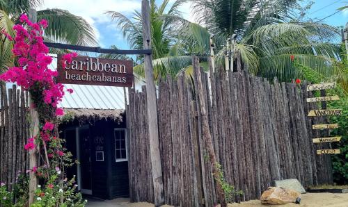Caribbean Beach Cabanas in Плаценсія
