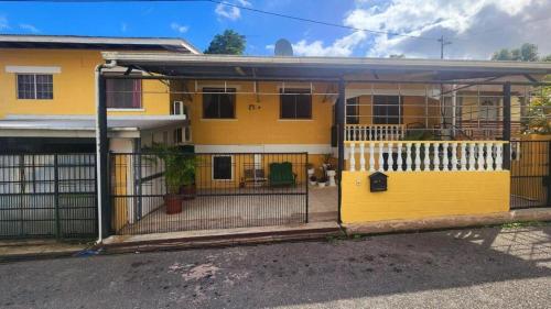 Exterior view, Elaine's Hideaway in Bakhen