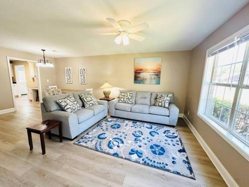 Eastgate 12a Cozy Townhouse – khách sạn tại Avalon Terrace