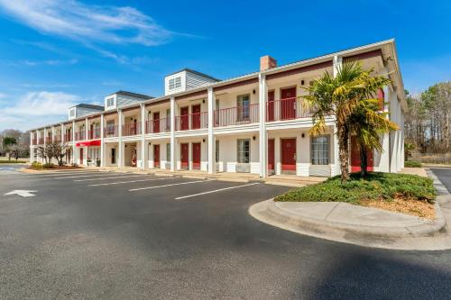 Red Roof Inn & Suites Wilson - image 26