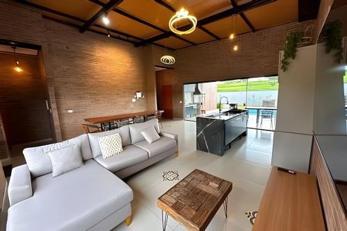 Riviera de Santa Cristina XIII | Casas Exclusivas na Represa in Itaí