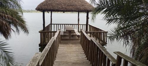Lagoon Bay Chidenguele in 希登蓋萊