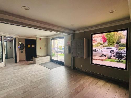 Steps from UCLA Westwood 1 Bd 1Ba