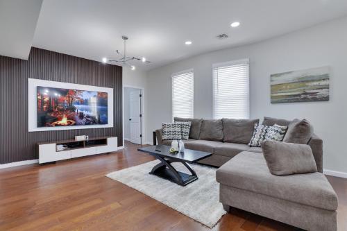 The king -R&J apartments in Newark, USA