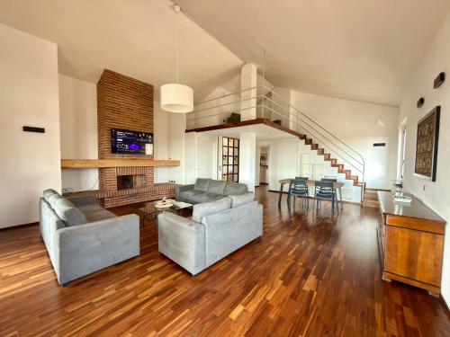 Közös társalgó / TV, Landora Apartment in Grazzano Badoglio