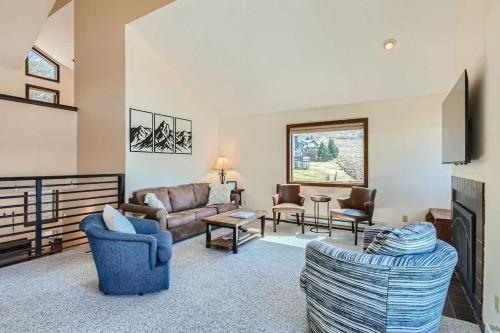 Family 2bedroom with Loft Lake Views Amazing Location – khách sạn tại Deer Path