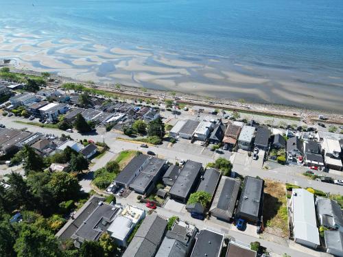 Omgeving, Oceanfront - Steps to Pier & Beach - Free Onsite Parking in White Rock