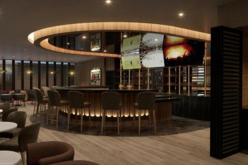 酒吧/高級酒吧, Omage Hotel, Montreal Laval, a Tribute Portfolio Hotel in 拉瓦