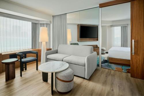 Omage Hotel, Montreal Laval, a Tribute Portfolio Hotel in 拉瓦