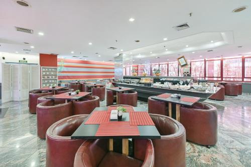 餐廳, Hotel Golden Park Campinas Cambuí By Nacional Inn (Hotel Golden Park Campinas Cambui By Nacional Inn) in 坎皮納斯