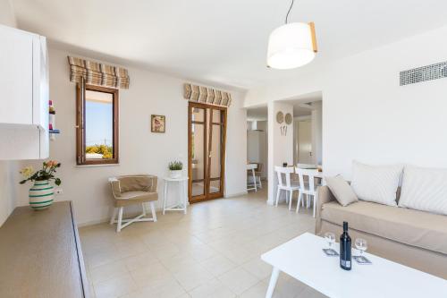 Mikro Livadi Special Lodges - image 7