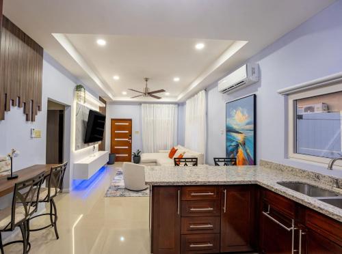 บริการและสิ่งอำนวยความสะดวก, Tys Luxury Villa in Och Rios with Outdoor Cinema in เบรดนัท ฮิลล์