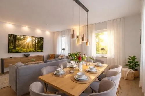 Stilvolles City-Apartment I WLAN l Küche I Zentral I 8P in Schwarzenberg, Deutschland