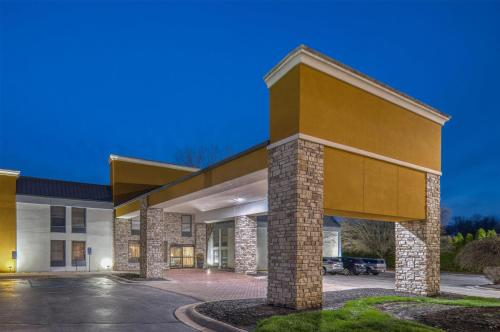 Best Western Batesville - image 43